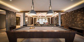 Experienced pool table movers in Waterloo content img4